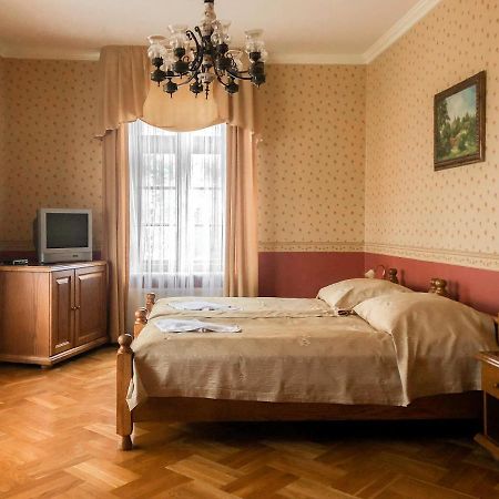 Palac Baloszyce Susz エクステリア 写真